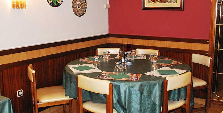 Hostal La Barretina Figueres  Eksteriør billede