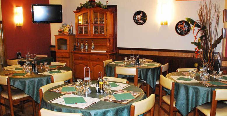 Hostal La Barretina Figueres  Eksteriør billede
